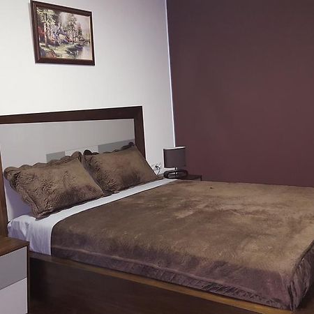 Mimino Apartment Deluxe First Line Батумі Номер фото